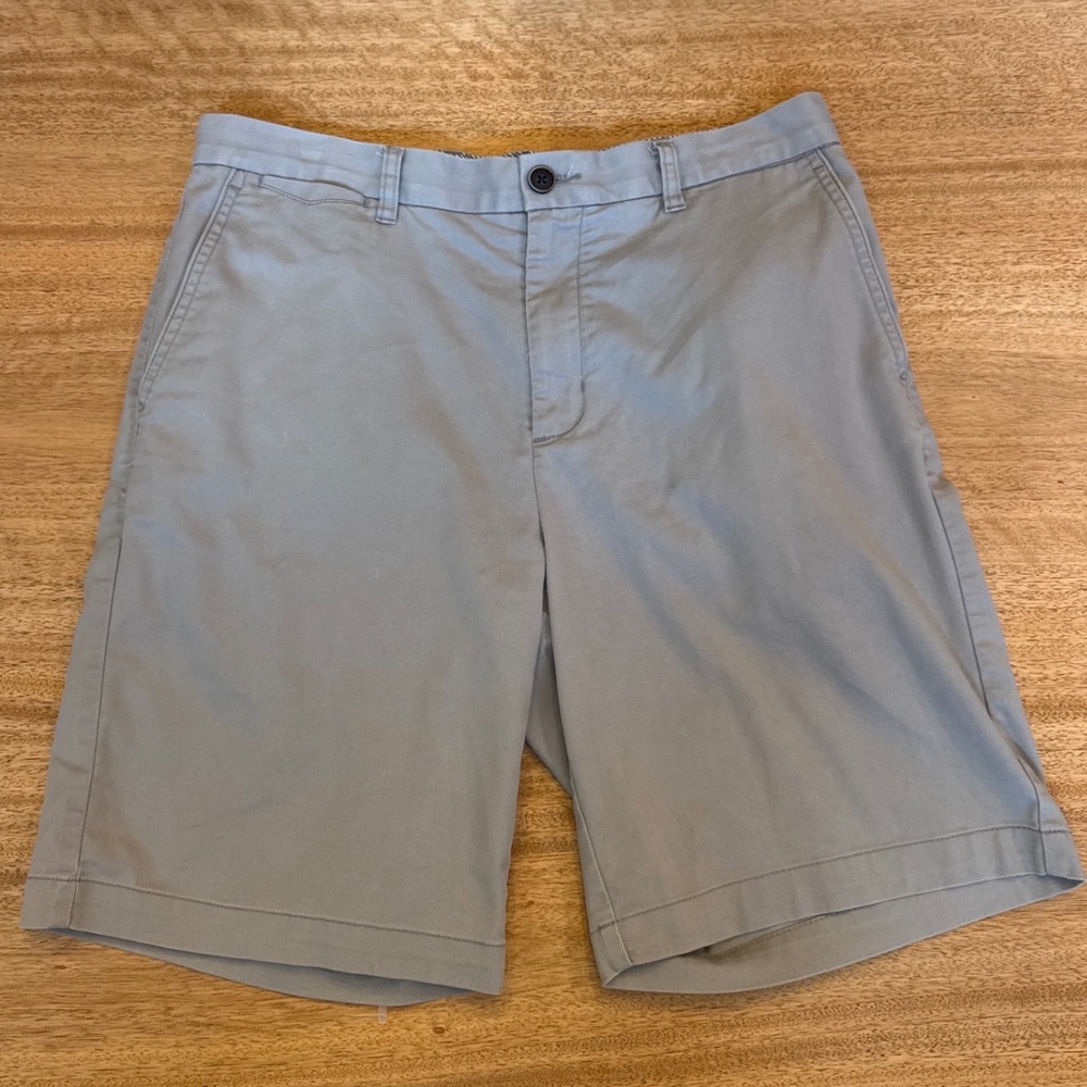 Tommy‎ Bahama Boracay Coolmax Tencel Shorts Mens 34 Grey Chino